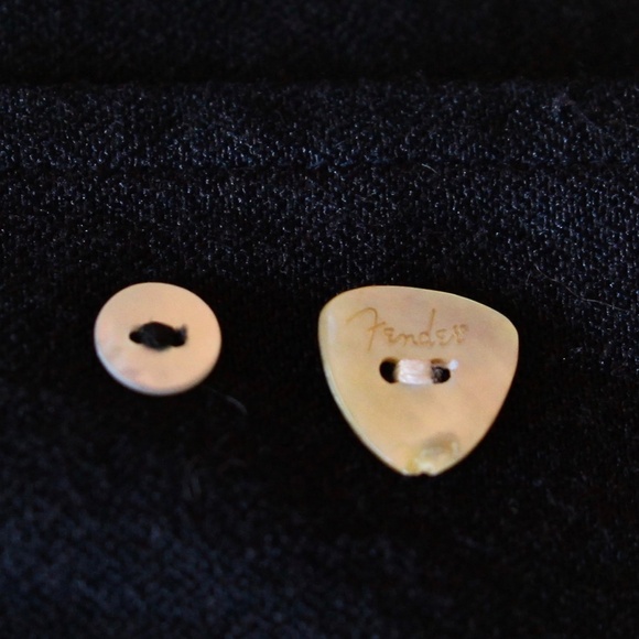 Men's Fender Guitar short sleeved shirt size XL - Picture 6 of 9